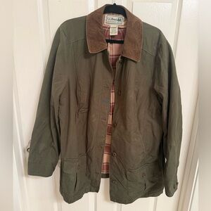 L.L. Bean Women's Olive Green Jacket with Brown Accents